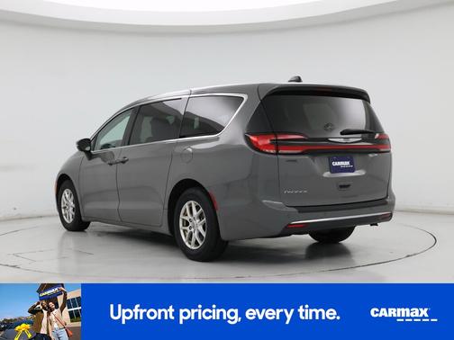 Gray 2023 Chrysler Pacifica Touring L