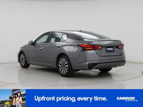 2023 Nissan Altima SV