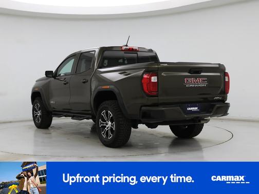 Green 2024 GMC Canyon AT4