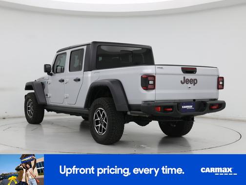 Silver 2024 Jeep Gladiator Rubicon