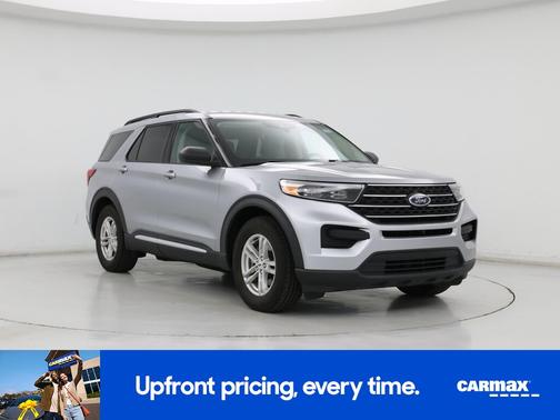 Silver 2022 Ford Explorer XLT