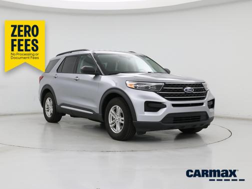 Silver 2022 Ford Explorer XLT