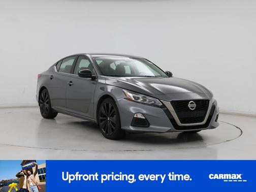 2022 Nissan Altima SR