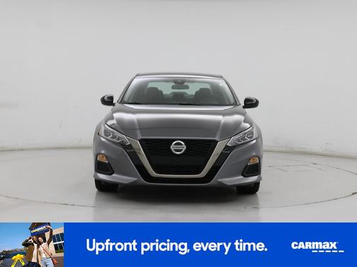 2022 Nissan Altima SR