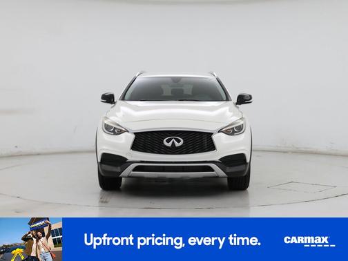 2018 INFINITI QX30 Luxury