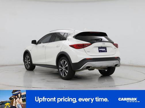 2018 INFINITI QX30 Luxury