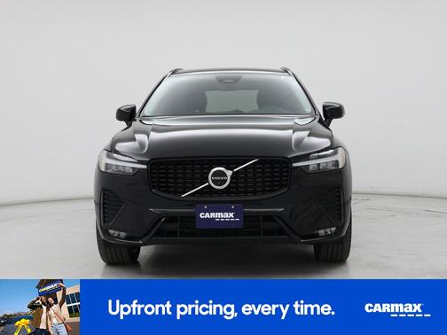 Black 2023 Volvo XC60 B5 Plus Dark Theme