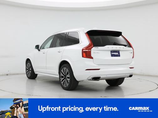 White 2021 Volvo XC90 T6 Momentum