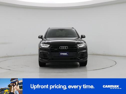 2020 Audi Q5 Titanium Premium Plus