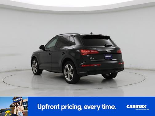 2020 Audi Q5 Titanium Premium Plus