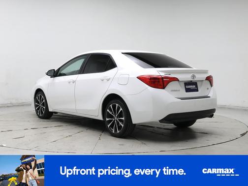White 2017 Toyota Corolla SE