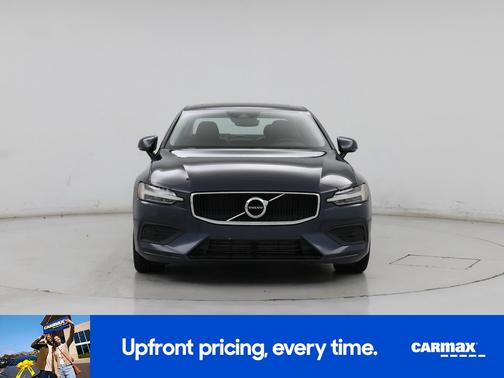2019 Volvo S60 T6 Momentum