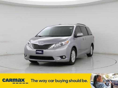 2015 Toyota Sienna XLE