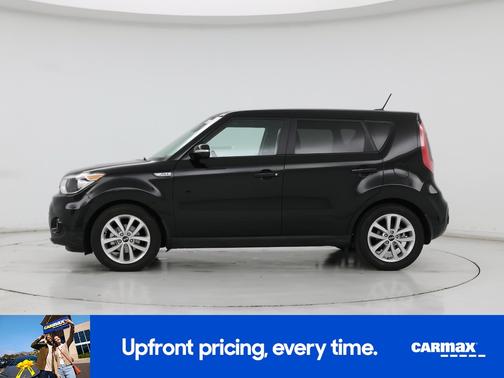 Black 2017 Kia Soul +