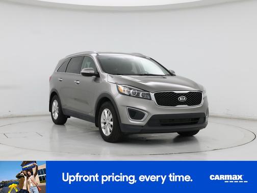 Gray 2016 Kia Sorento LX