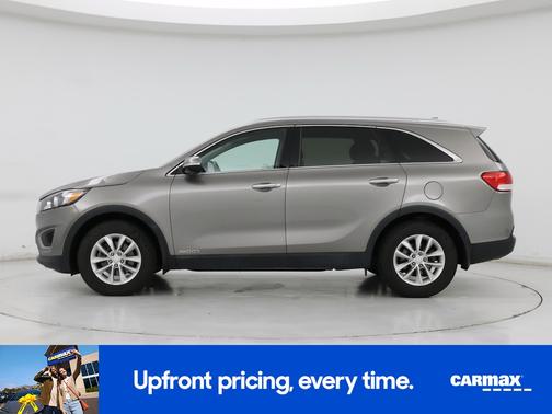 Gray 2016 Kia Sorento LX