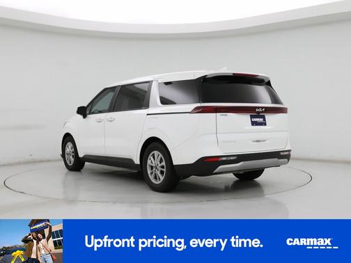 2024 Kia Carnival LX Seat Package
