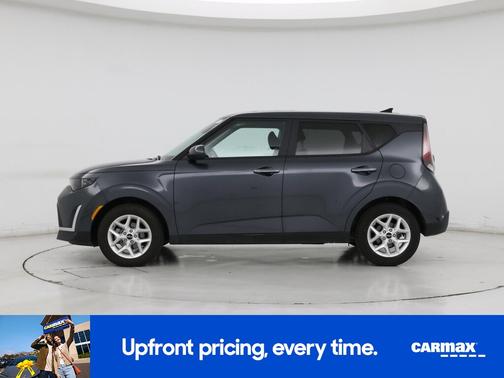 Gray 2025 Kia Soul LX