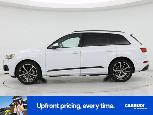 White 2022 Audi Q7 Prestige