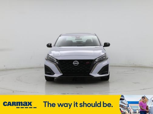 2023 Nissan Altima SR