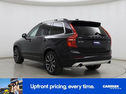 2018 Volvo XC90 T5 Momentum