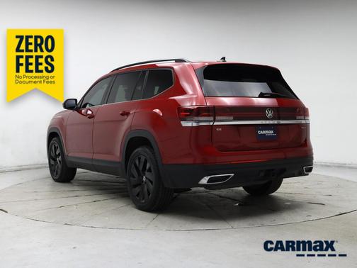 Red 2024 Volkswagen Atlas SE w/Tech
