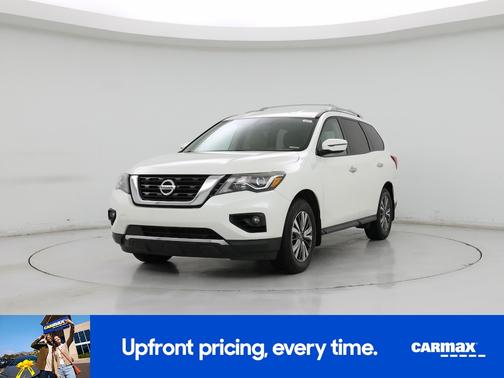 2018 Nissan Pathfinder SV