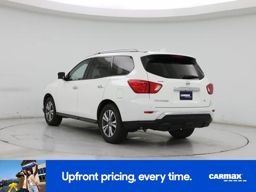 2019 Nissan Pathfinder SL