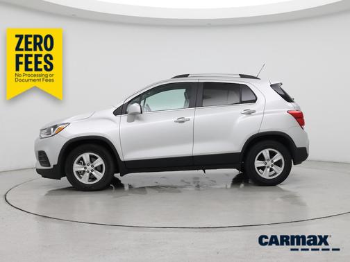 Silver 2017 Chevrolet Trax LT