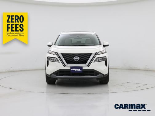White 2023 Nissan Rogue SL