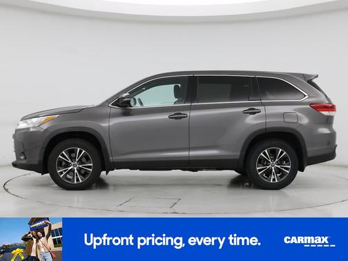 Gray 2019 Toyota Highlander LE