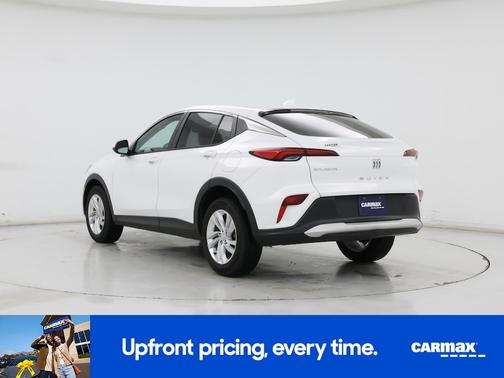 White 2025 Buick Envista Preferred