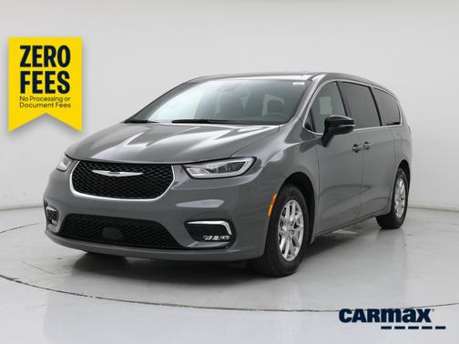 Gray 2025 Chrysler Pacifica Select