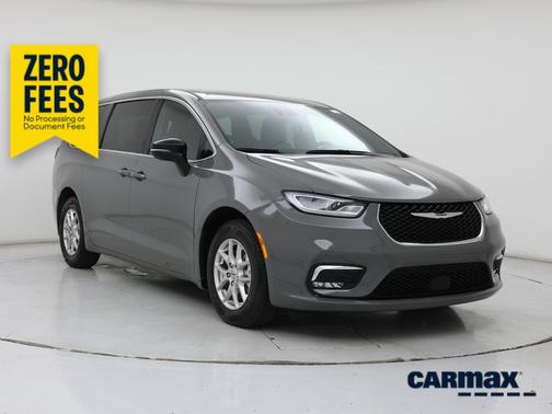Gray 2025 Chrysler Pacifica Select