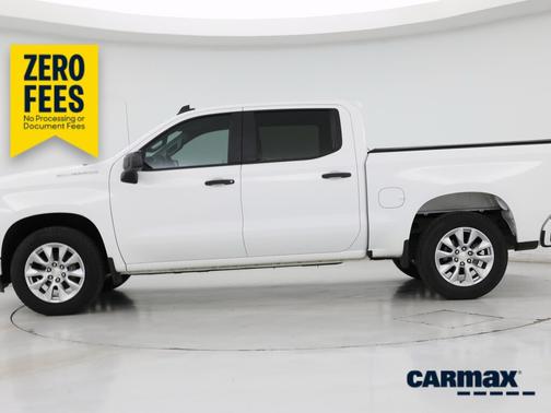 White 2019 Chevrolet Silverado 1500 Custom