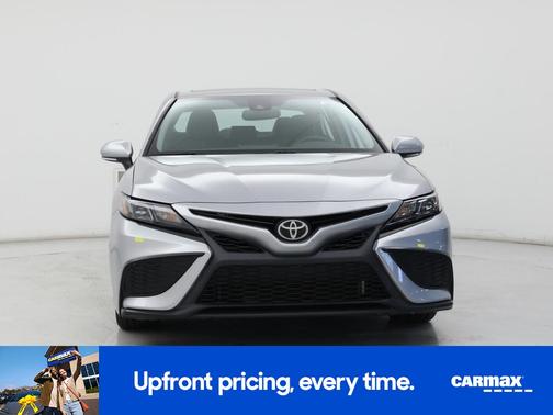 Silver 2021 Toyota Camry SE