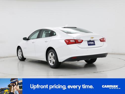 White 2024 Chevrolet Malibu 1LT