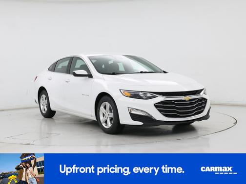 White 2024 Chevrolet Malibu 1LT