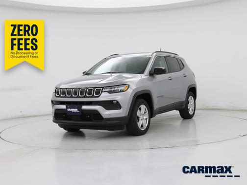 Silver 2022 Jeep Compass Latitude