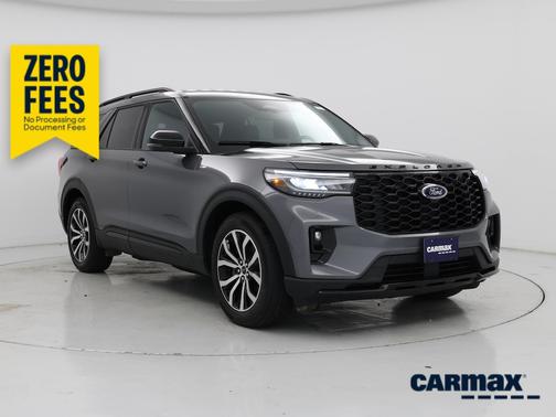Gray 2025 Ford Explorer ST-Line