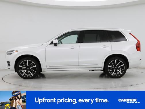 2023 Volvo XC90 B5 Plus