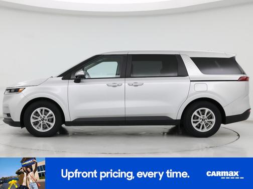 Gray 2023 Kia Carnival LX