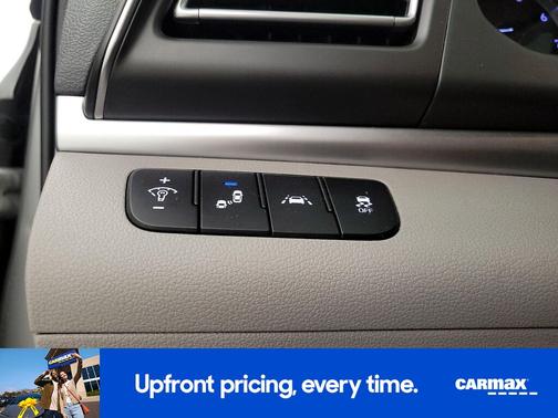 2020 Hyundai ELANTRA Limited