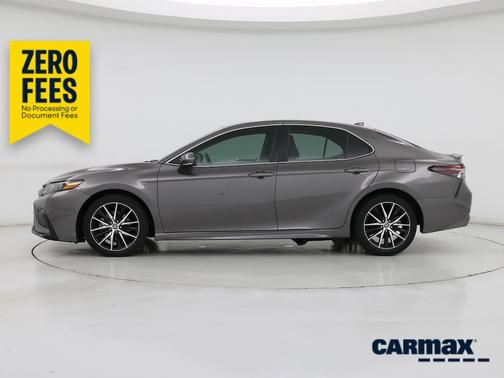 Gray 2022 Toyota Camry SE