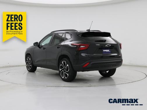 Black 2025 Chevrolet Trax 2RS