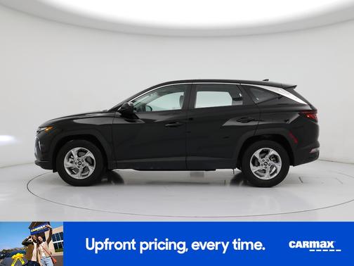 2022 Hyundai TUCSON SE