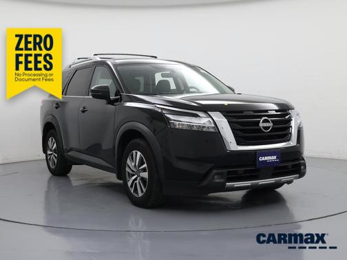 Black 2023 Nissan Pathfinder SL