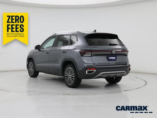 Gray 2025 Volkswagen Taos SE