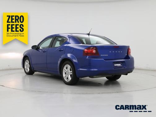 Blue 2014 Dodge Avenger SXT