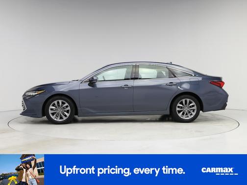 2019 Toyota Avalon XLE